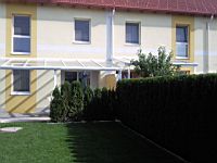 Alum�nium el�tet�, teraszlefed�s